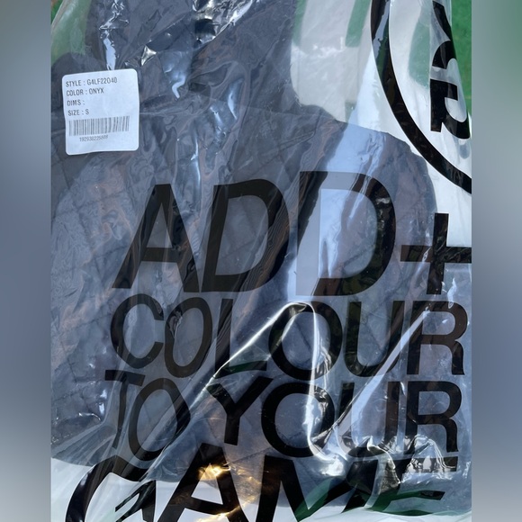 NEW Women’s black Gfore G/FORE quilted fleece jacket, sold out, rare find! - Picture 4 of 10